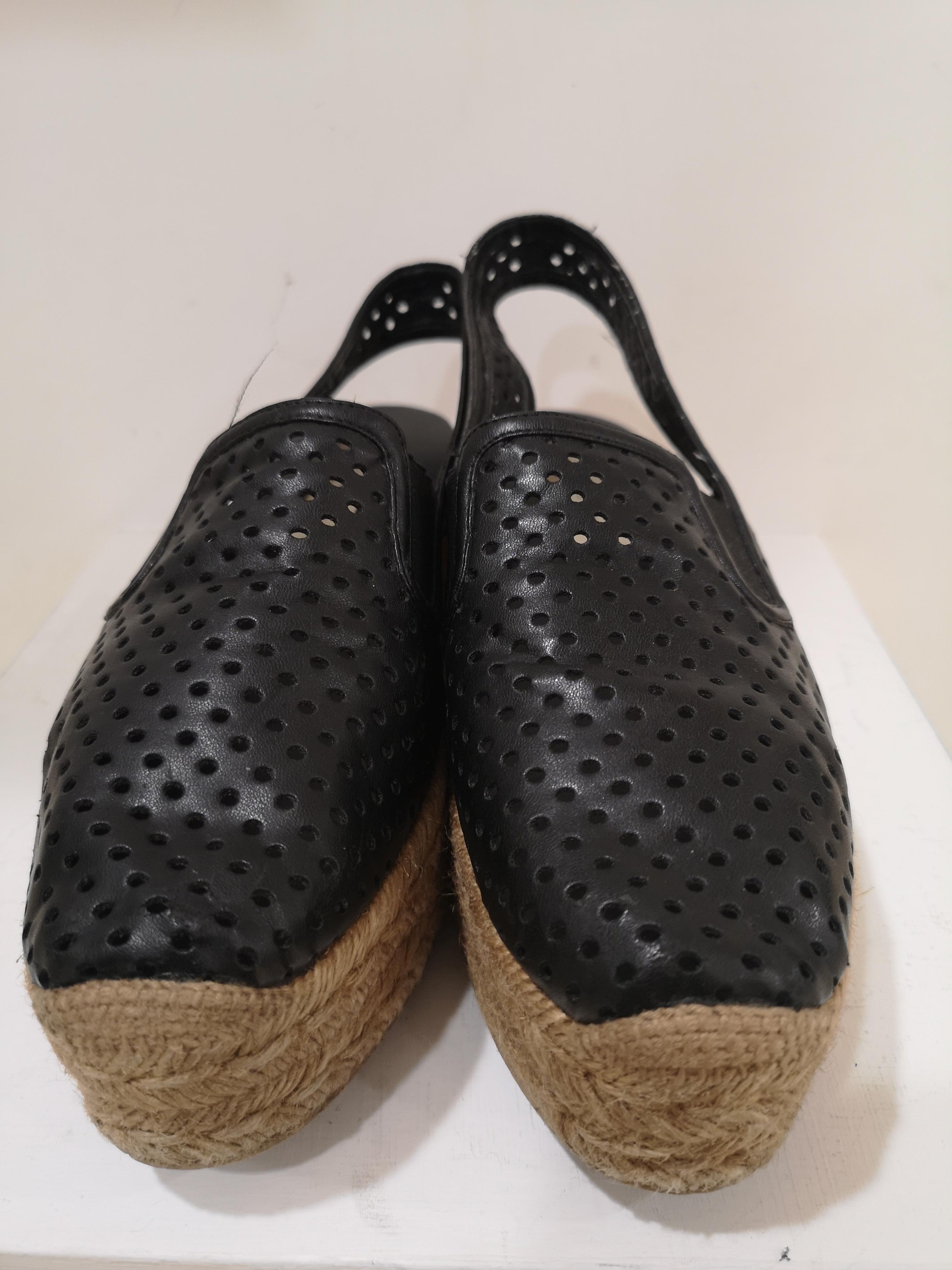 Stella McCartney Black Shoes
perforater eco leather size 39