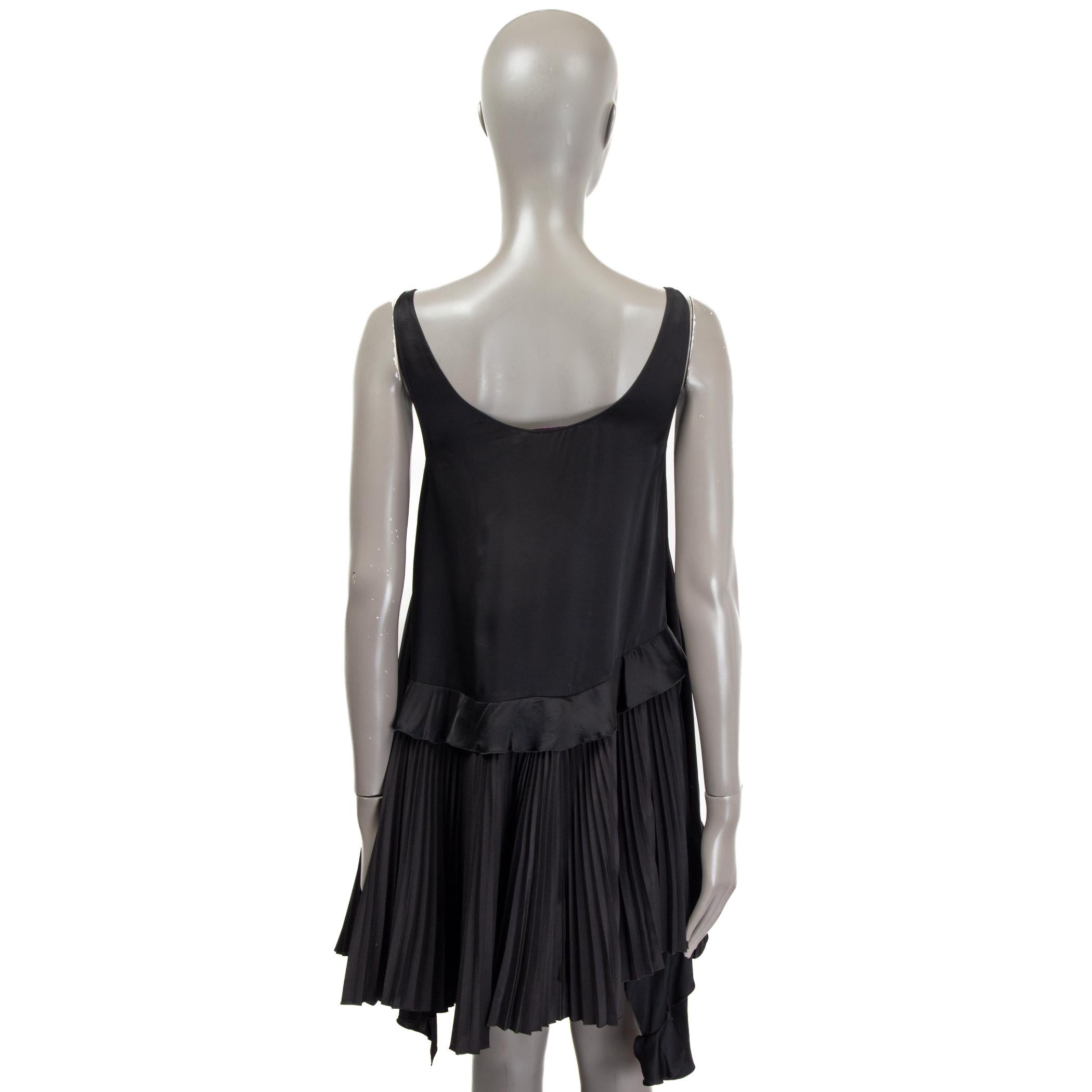 Women's STELLA MCCARTNEY black silk blend ASYMMETRIC PLEATED HEM Sleeve MINI Dress 38 XS For Sale