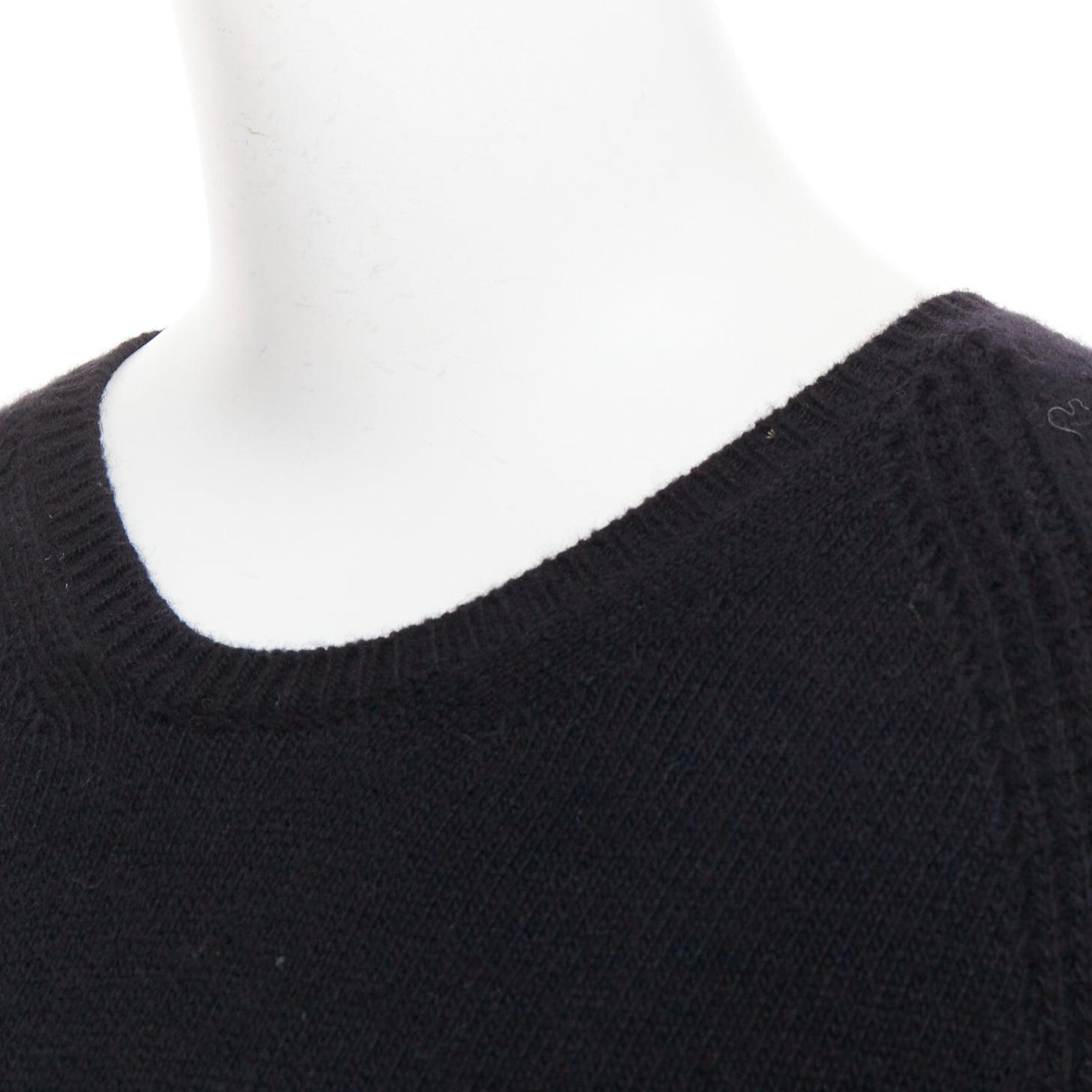 STELLA MCCARTNEY schwarzer Raglan-Pullover aus Schurwolle und Kaschmir IT34 XXS
Referenz: SNKO/A00657
Marke: Stella McCartney
Designer: Stella McCartney
MATERIAL: Schurwolle, Kaschmir
Farbe: Schwarz
Muster: Solide
Verschluss: Pullover
Hergestellt