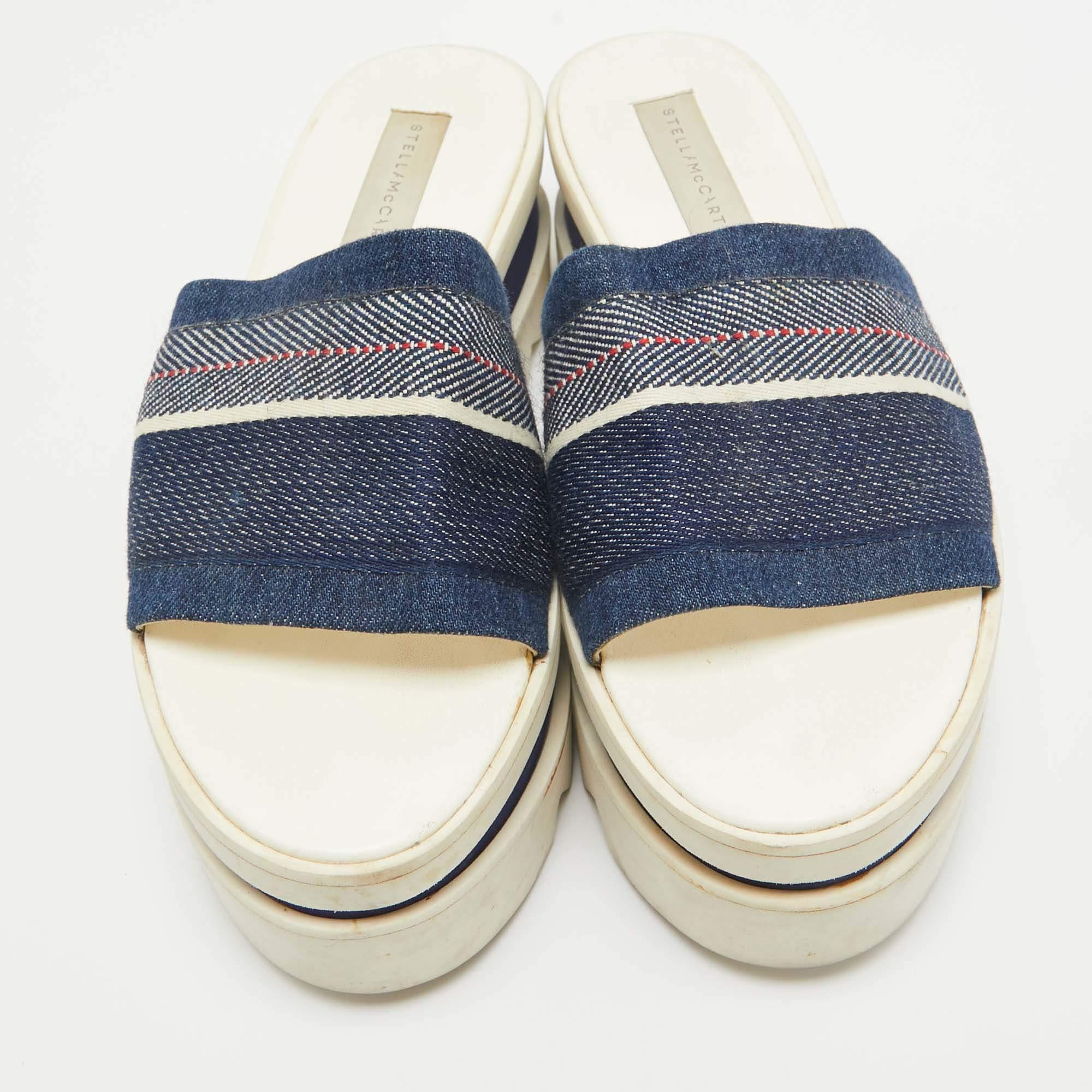 Beige Stella McCartney Denim bleu Elyse Platform Slide Sandals Size 39 en vente