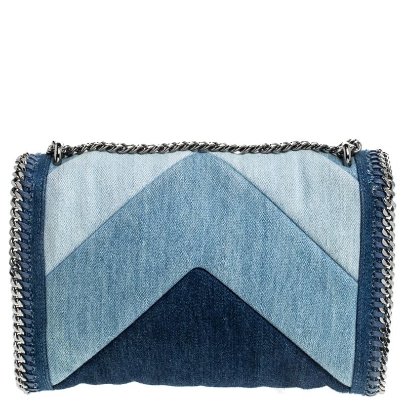 This Falabella shoulder bag from Stella McCartney will make the dream of countless women come true. Crafted from denim, it is durable and stylish. While the chain detailing elevate its beauty, the fabric-lined interior will dutifully hold all your