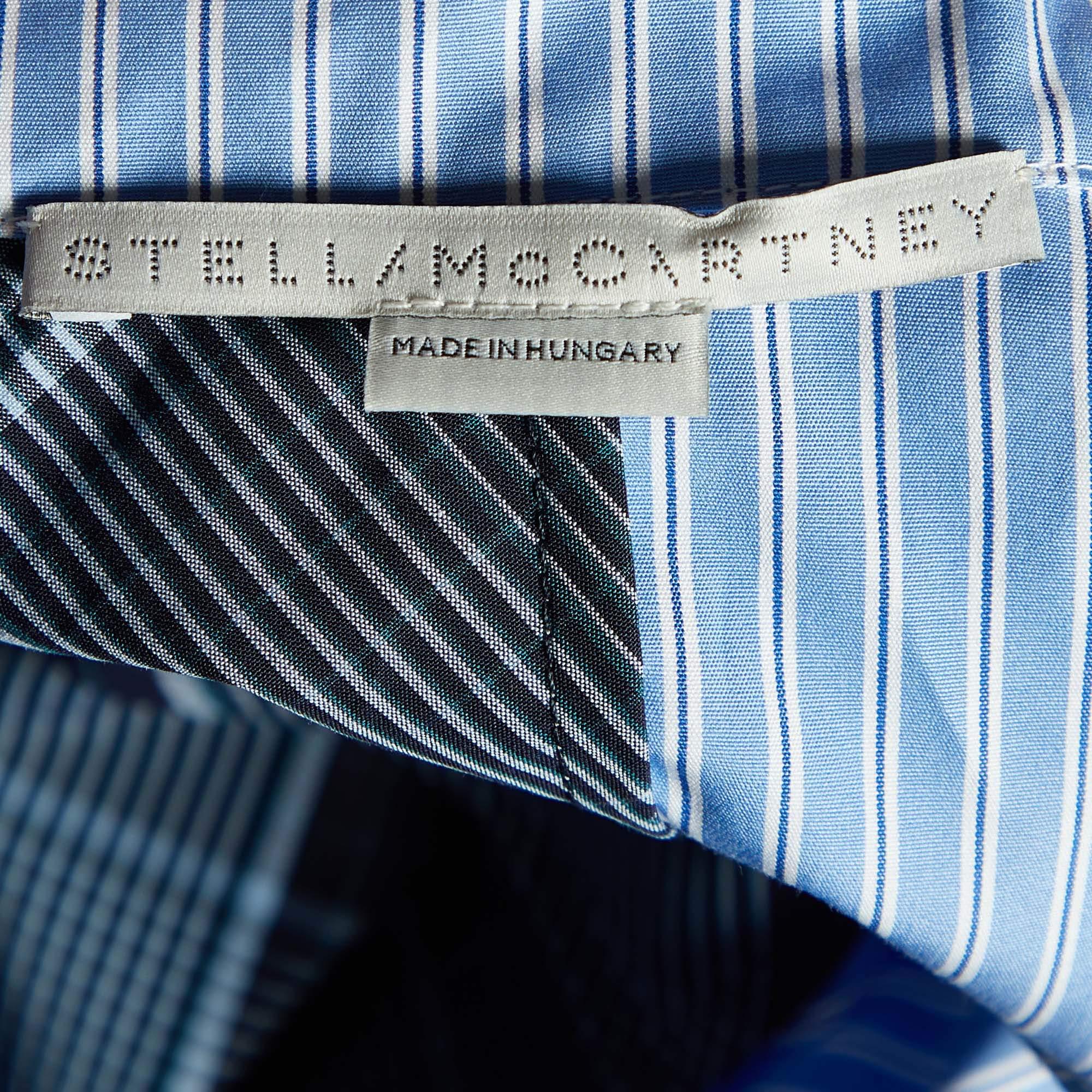 Stella McCartney Blue Plaid & Striped Mixed-Print Asymmetric-Zip Oxford Flippy D For Sale 1