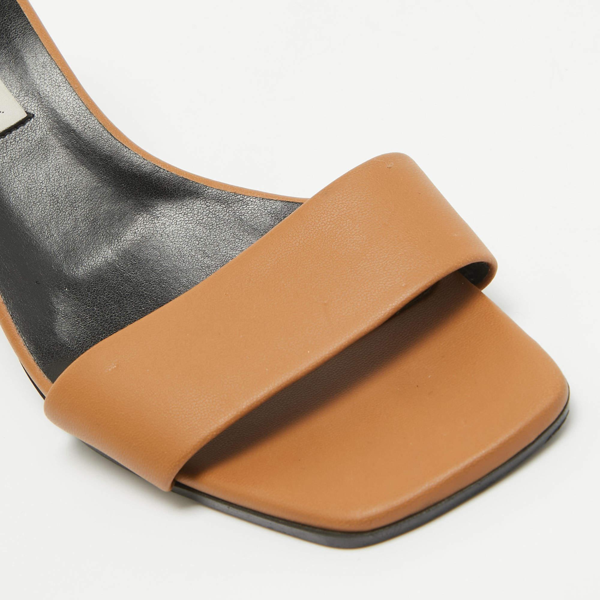 Stella McCartney Brown Faux Leather Slide Sandals Size 38 For Sale 4