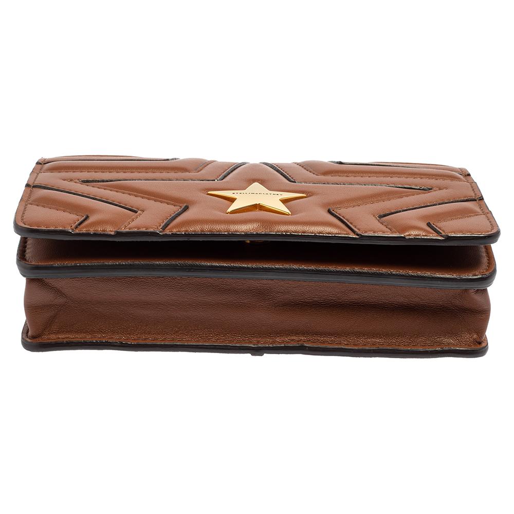 Stella McCartney Brown Faux Leather Stella Star Crossbody Bag In Good Condition In Dubai, Al Qouz 2