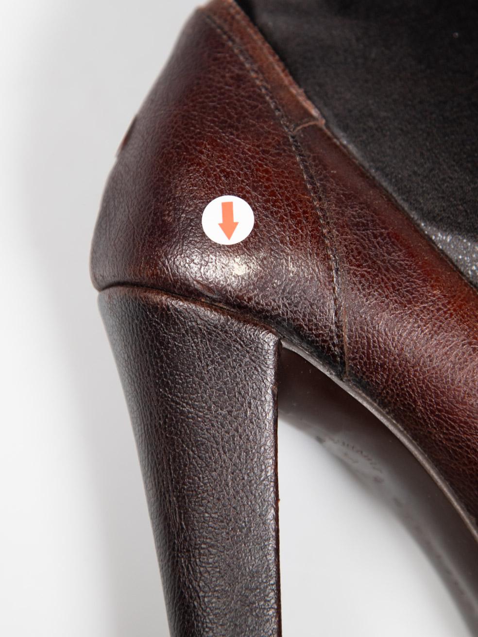 Stella McCartney, stivali con tacco alto a punta quadrata di colore marrone, misura IT 37 in vendita 1