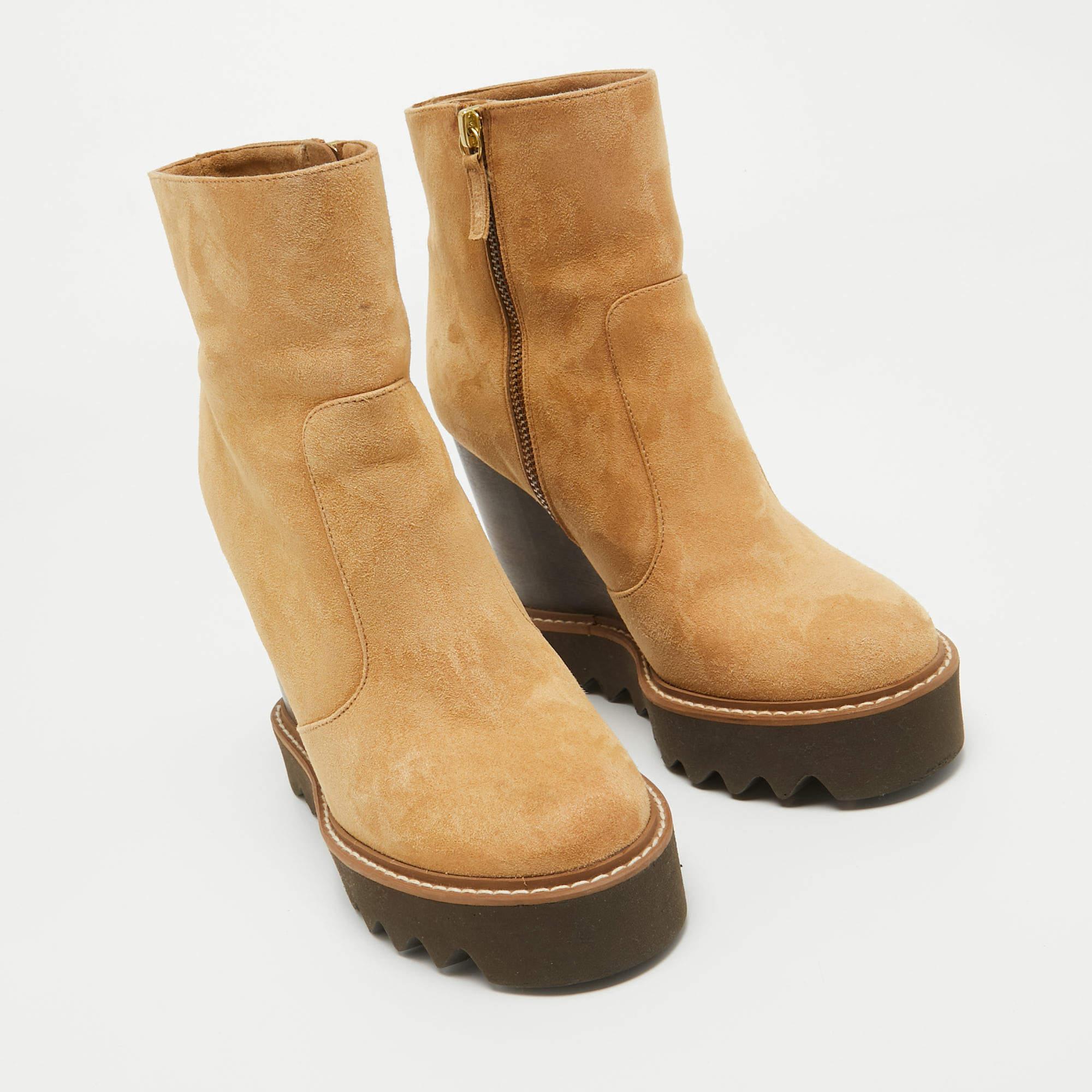 Stella McCartney Brown Suede Leana Wadge Ankle Boots Size 37 Bon état à Dubai, Al Qouz 2