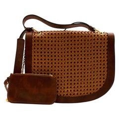 Stella McCartney Braune geflochtene Alexa-Tasche aus Leder für Vegetarianen