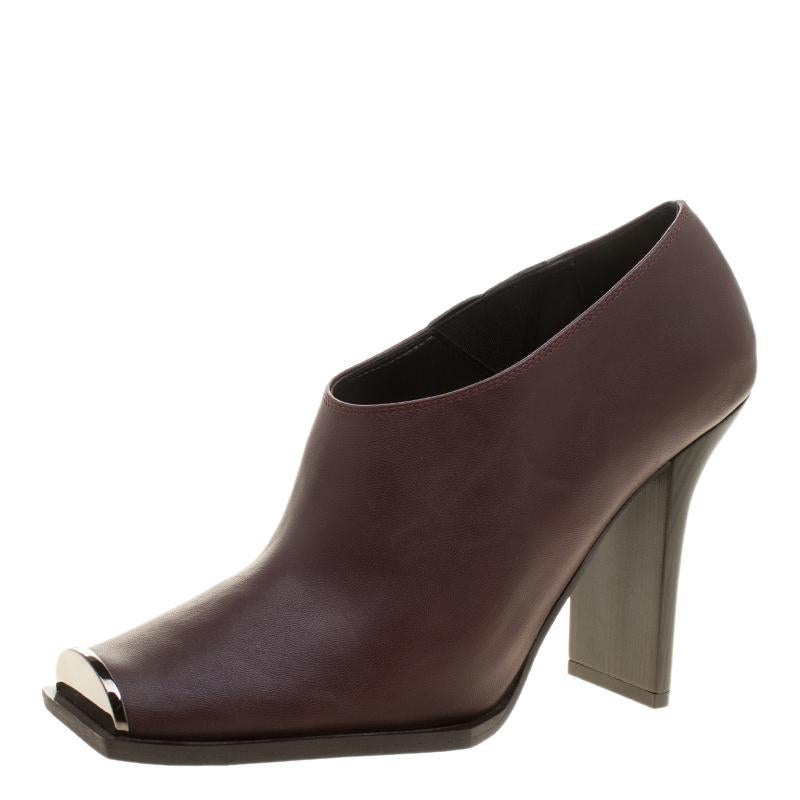 Stella McCartney Square toe, ankle, side zip boots shoes black 37 1/2