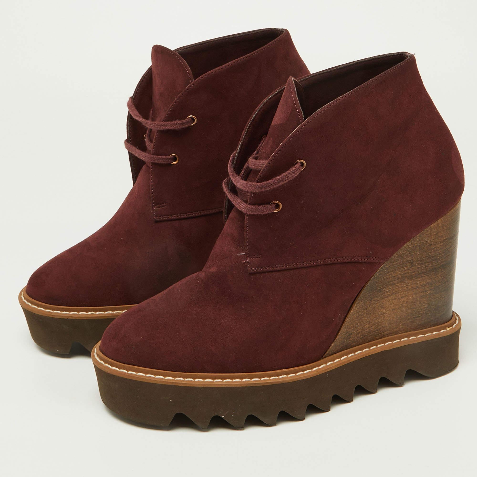 Parfaitement cousues et finies pour garantir un look et un ajustement élégants, ces chaussures de créateur sont un achat que vous aimerez arborer. Ils sont très beaux sur les pieds.