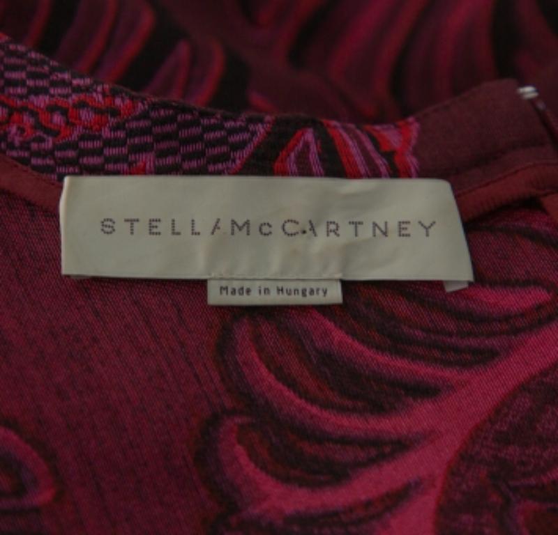 Stella McCartney Burgundy Floral Jacquard Wool Long Sleeve Dress M In Good Condition For Sale In Dubai, Al Qouz 2