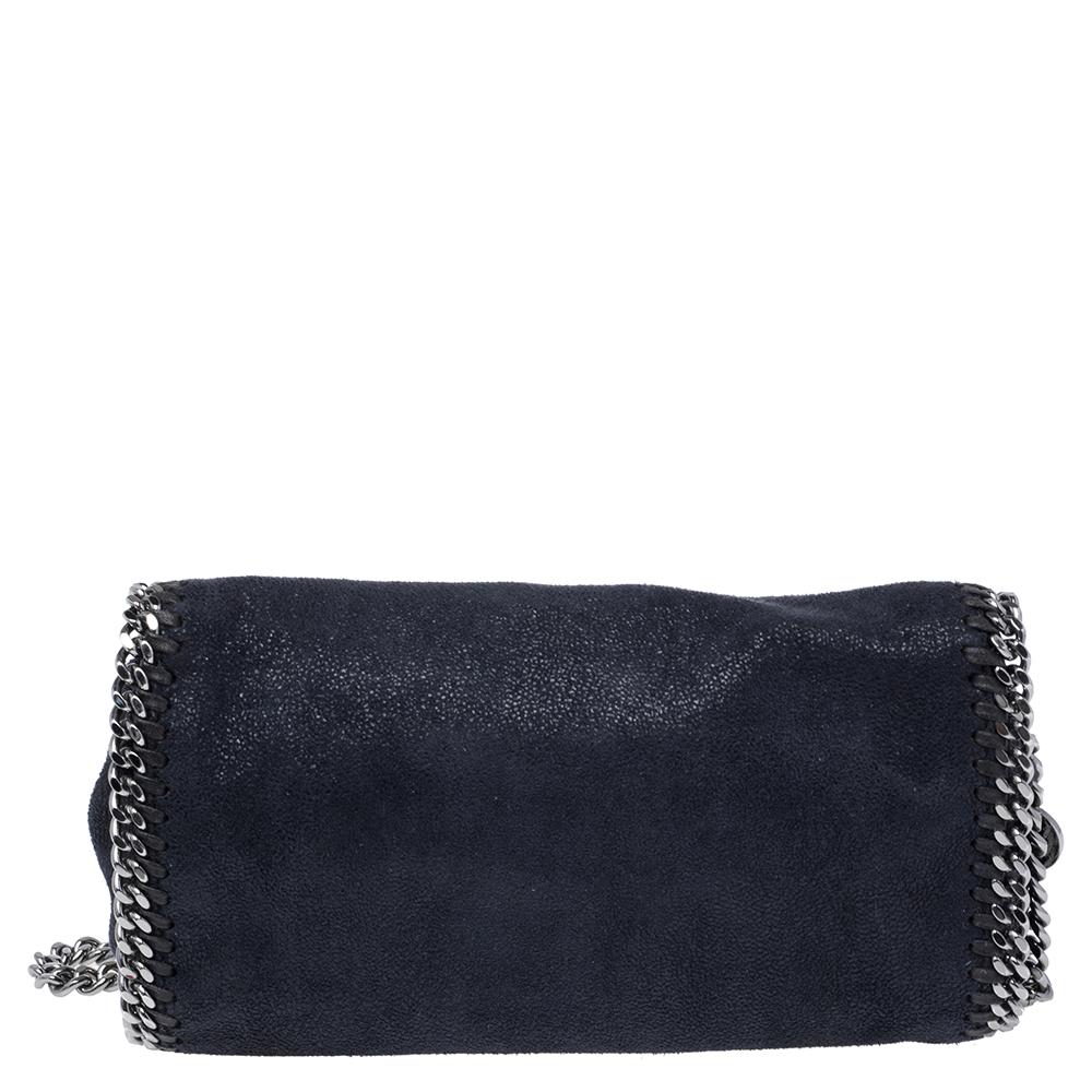 This Falabella bag from Stella McCartney will make the dream of countless women come true. Crafted from faux suede, it is durable and stylish. While the chain detailing elevates its beauty, the nylon-lined interior will dutifully hold all your daily