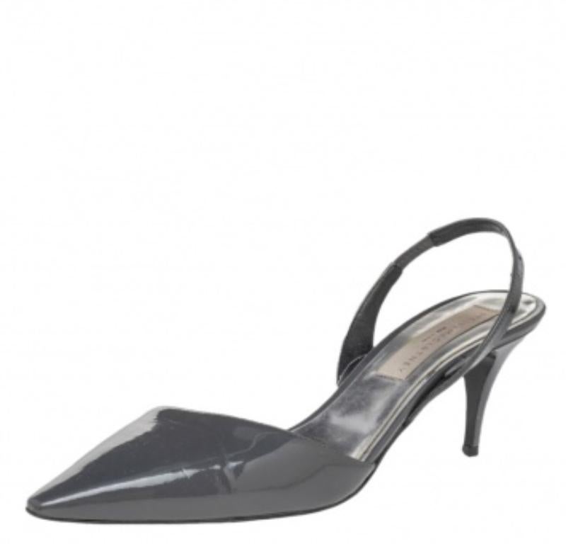 Stella McCartney - Sandali in finta pelle verniciata grigio scuro - taglia 37 In condizioni discrete a Dubai, Al Qouz 2