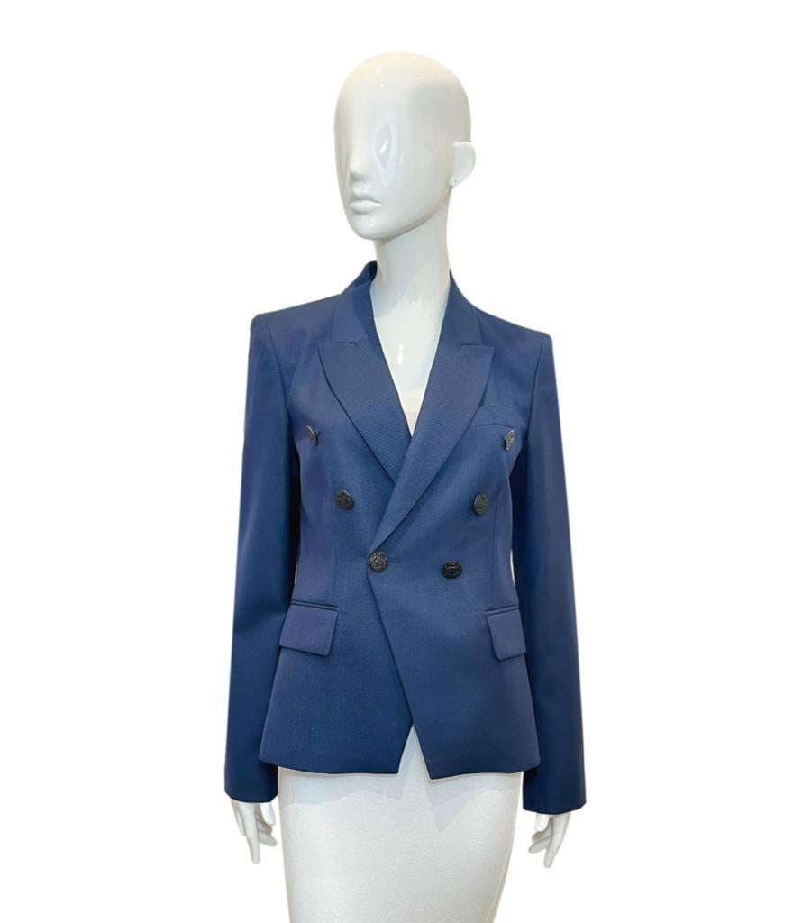 Stella McCartney Double-Breasted Wool Blazer
Navy tailored blazer designed with black embossed buttons.
Featuring winged lapels, front flap pockets and buttoned cuffs. Rrp £1075
Size – 40IT
Condition – Very Good
Composition – 100% Wool
