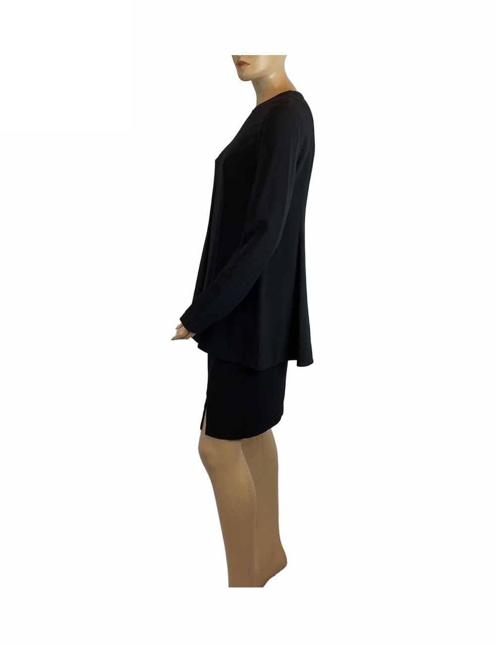 Black Stella McCartney long sleeve peplum pleated top. 

Additional information:
Material: Viscose, Acetate and Elastane 
Size: IT 42  
Overall Condition: Excellent 