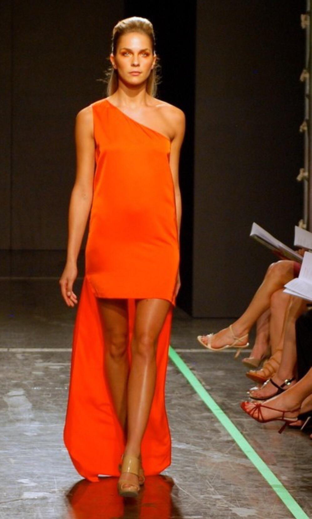 Stella McCartney F/W 2010 Bright Orange Sz 42 / 6-8 One Shoulder Mini Dress For Sale 8