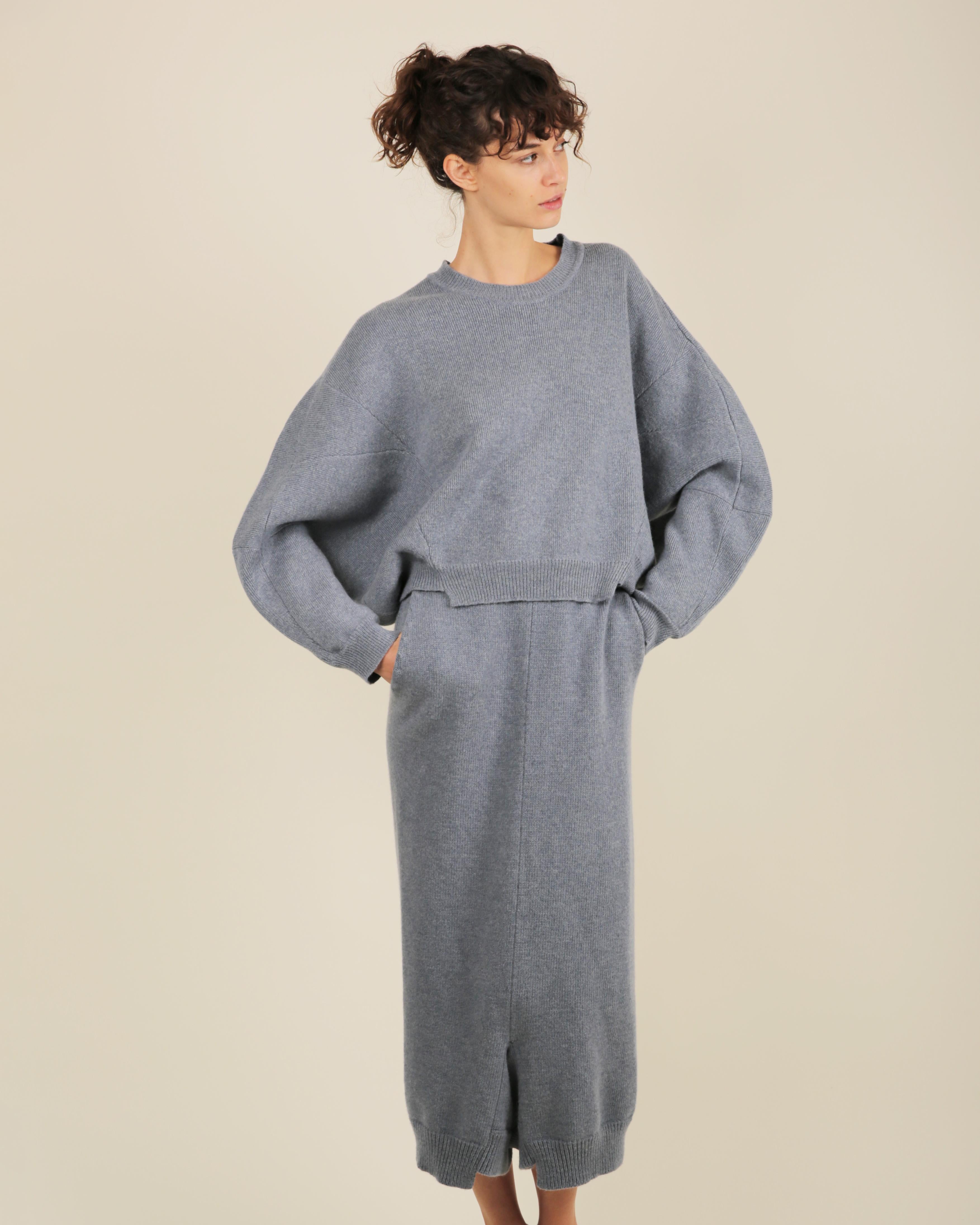 Stella McCartney Fall18 blue oversized wool alpaca matching sweater dress pants For Sale 5