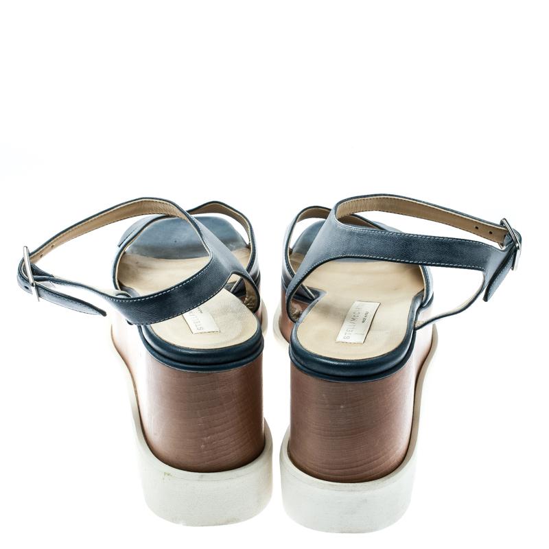 Stella McCartney  Faux Leather Indium Elyse Star Platform Sandals Size 39 In Good Condition In Dubai, Al Qouz 2