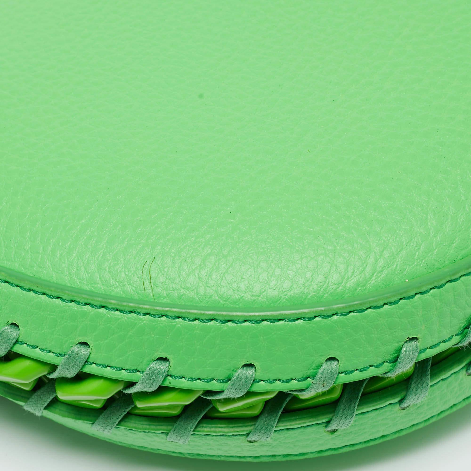 Donna Stella McCartney Borsa a tracolla con patta in ecopelle verde Frayme in vendita