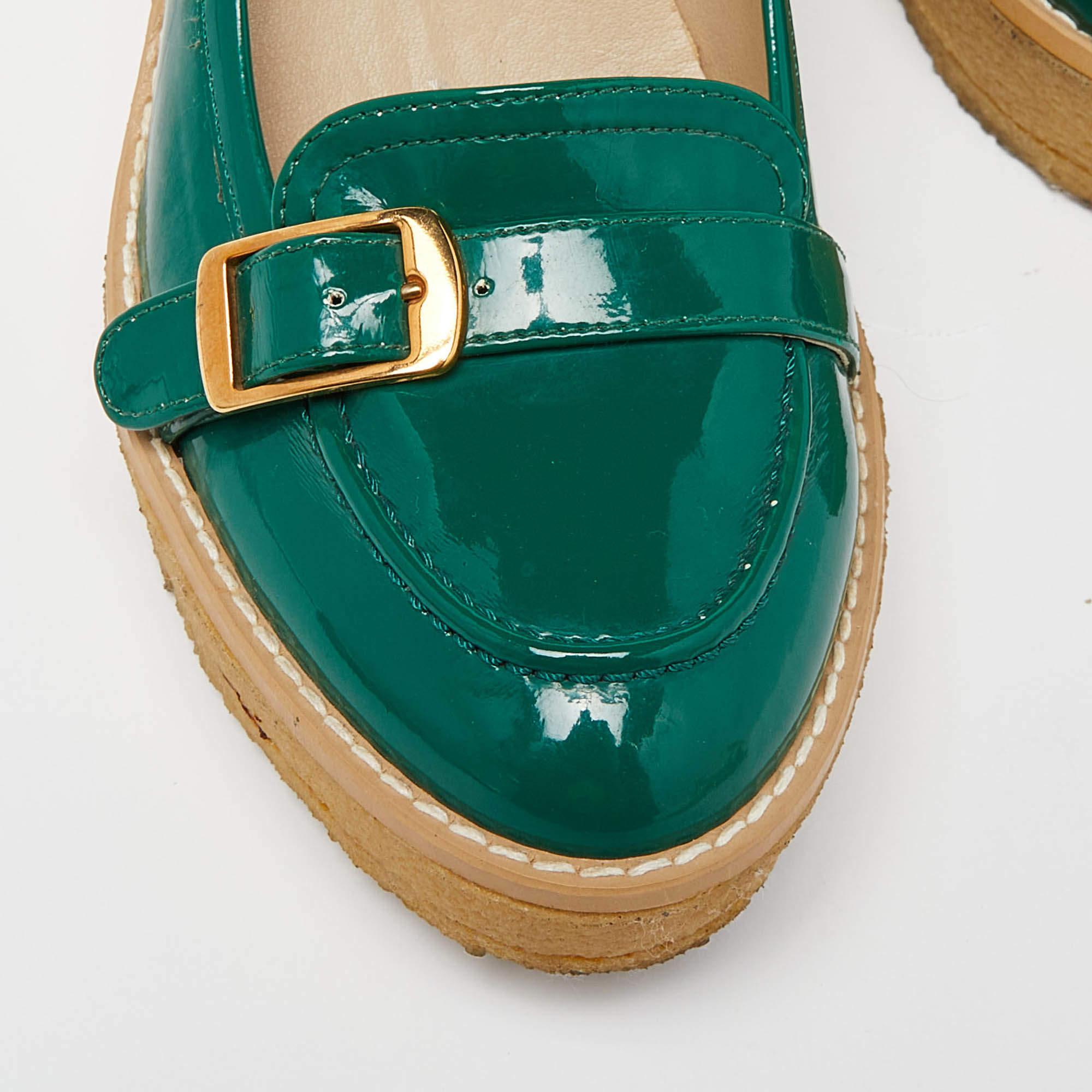 Stella McCartney - Escarpins compensés en cuir verni vert, taille 38 en vente 3