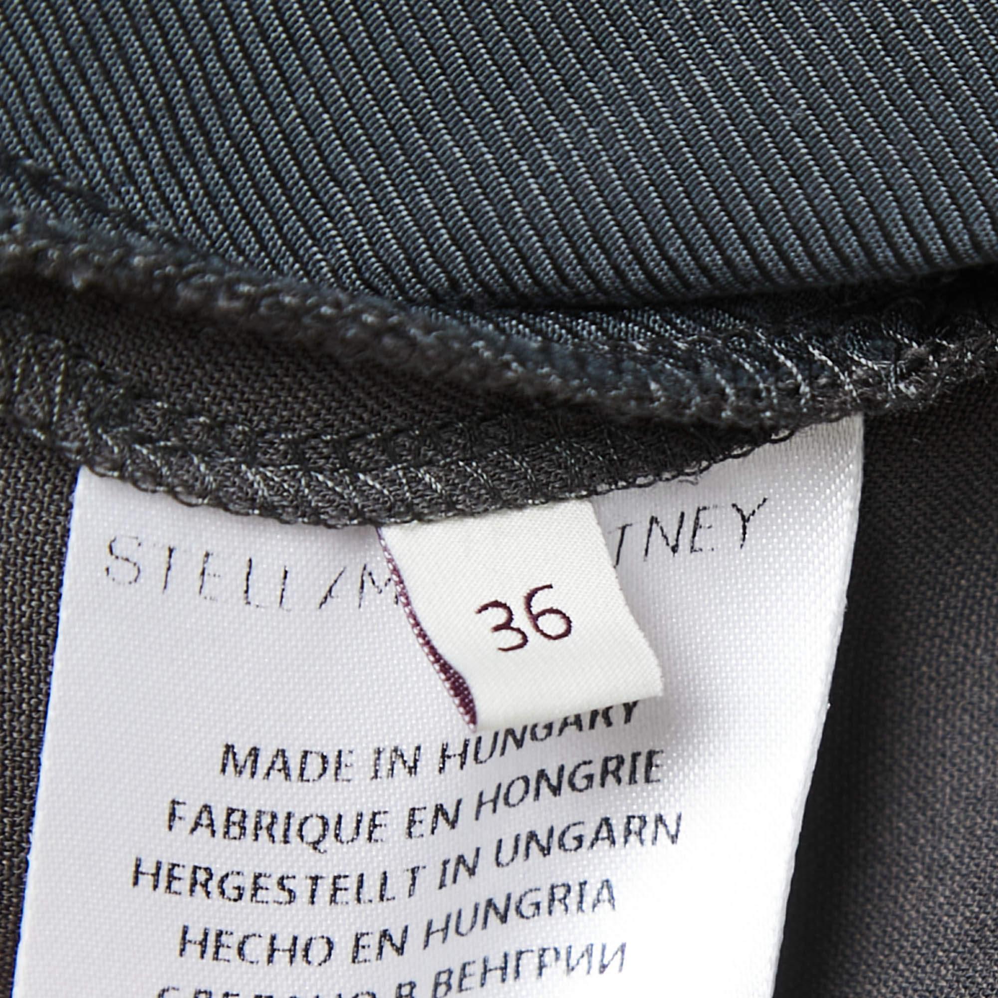  Stella McCartney - Pantalon à jambes coniques en crêpe gris XS Pour femmes 