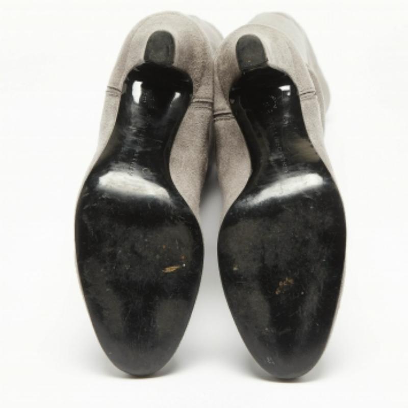 Gris Stella McCartney - Bottes en daim gris, longueur genou, taille 39 en vente