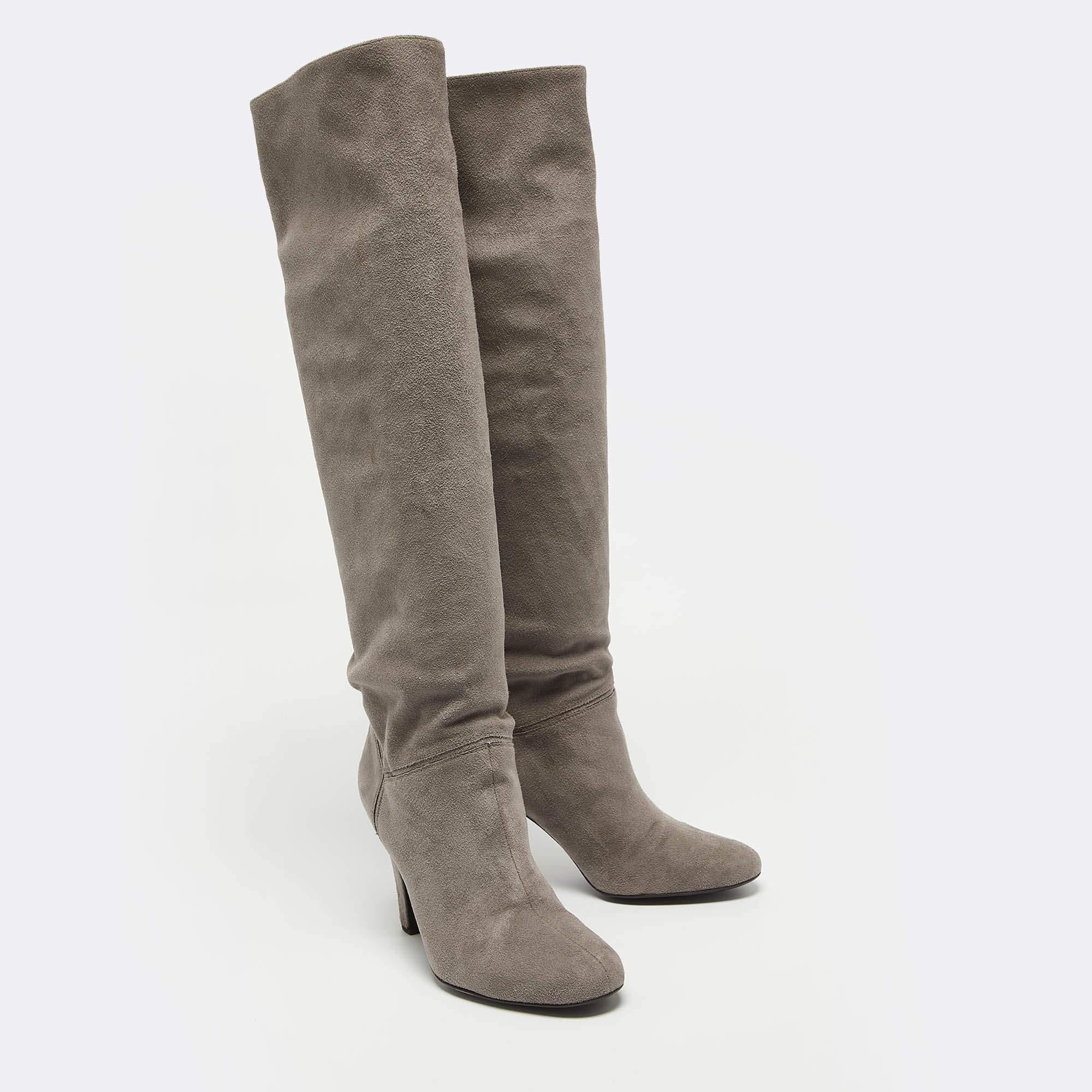 Stella McCartney Grey Suede Knee Length Boots Size 39 In Good Condition In Dubai, Al Qouz 2