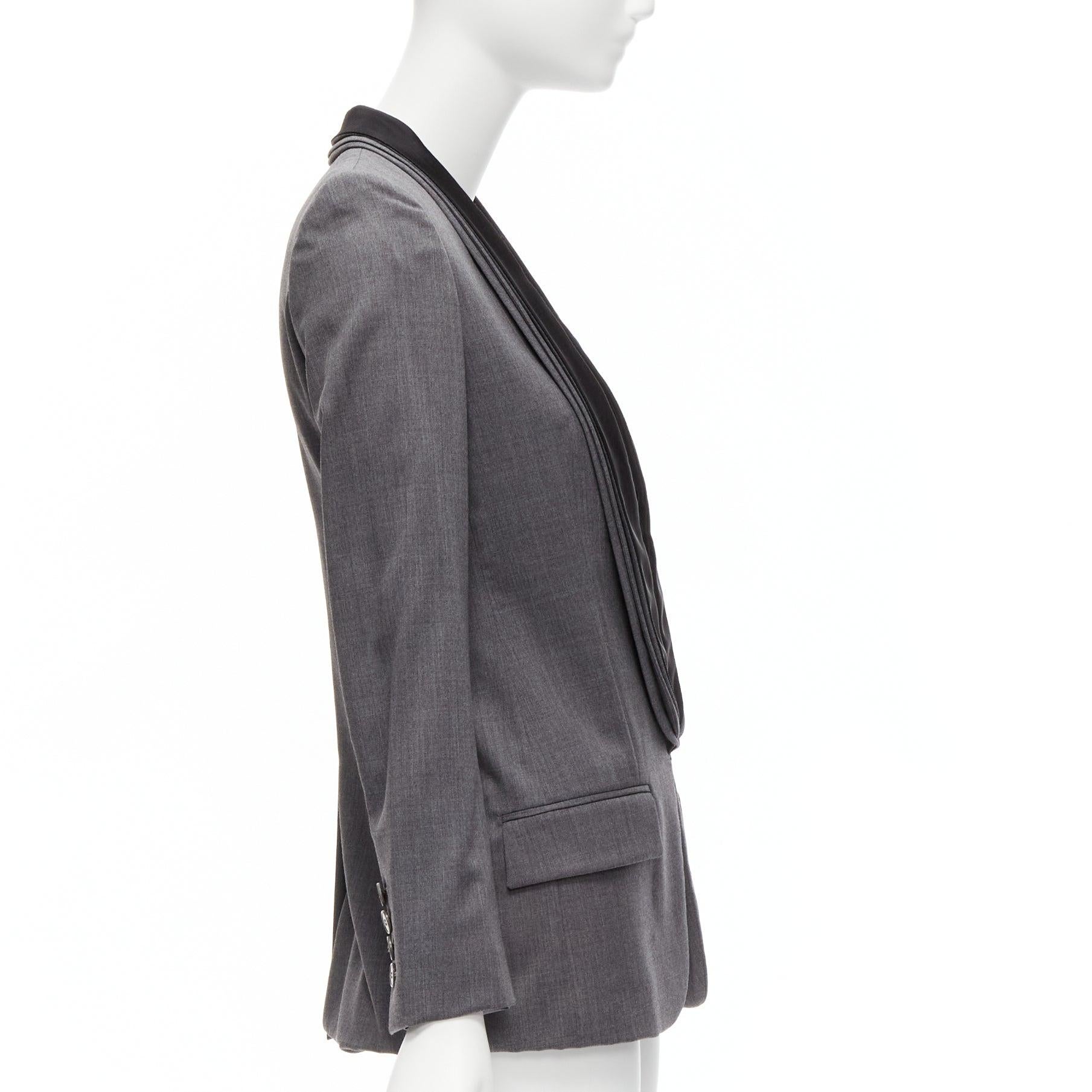 Donna Stella McCartney, blazer aderente con tasca a scialle in lana grigia a triplo strato IT36 XXS in vendita