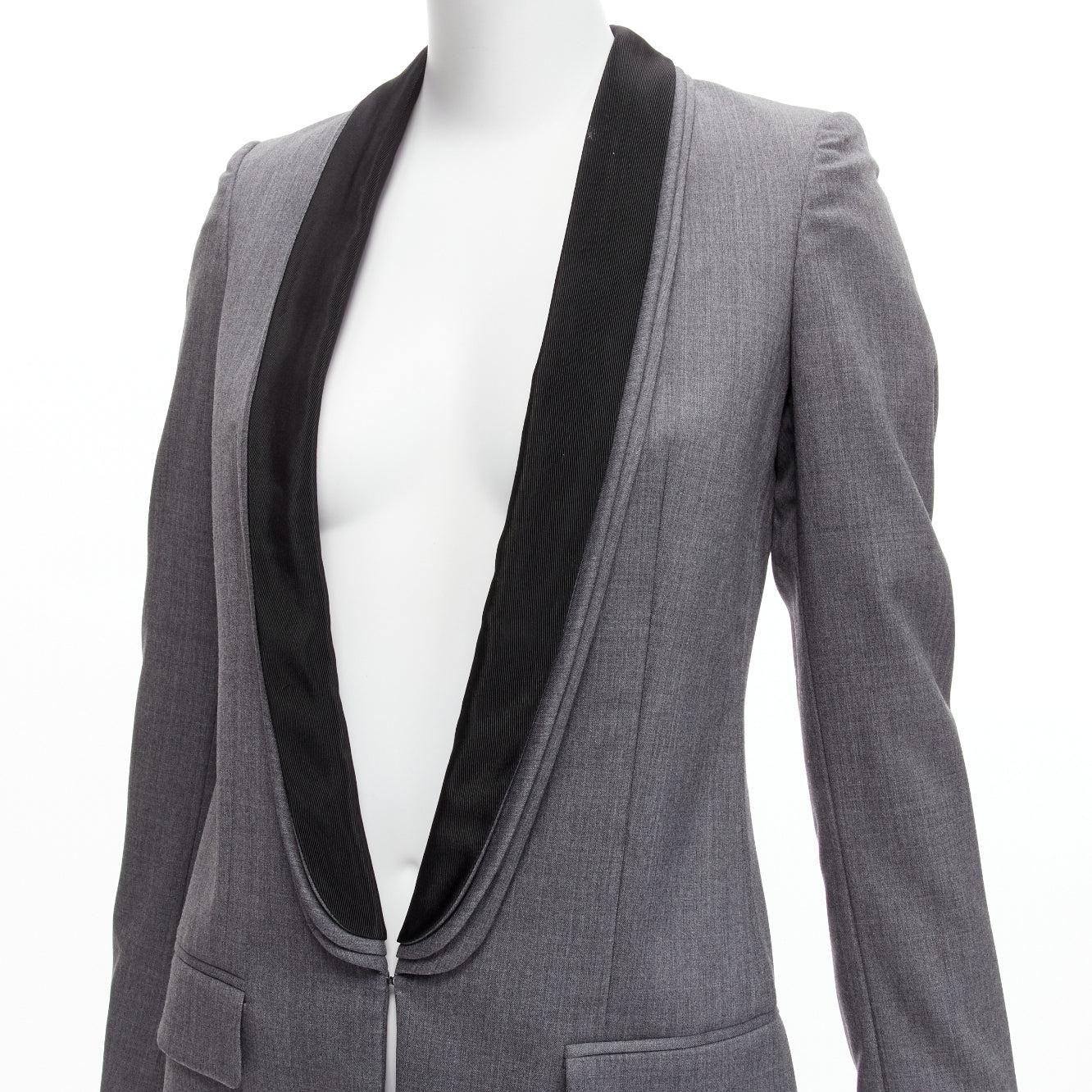 Stella McCartney, blazer aderente con tasca a scialle in lana grigia a triplo strato IT36 XXS in vendita 4