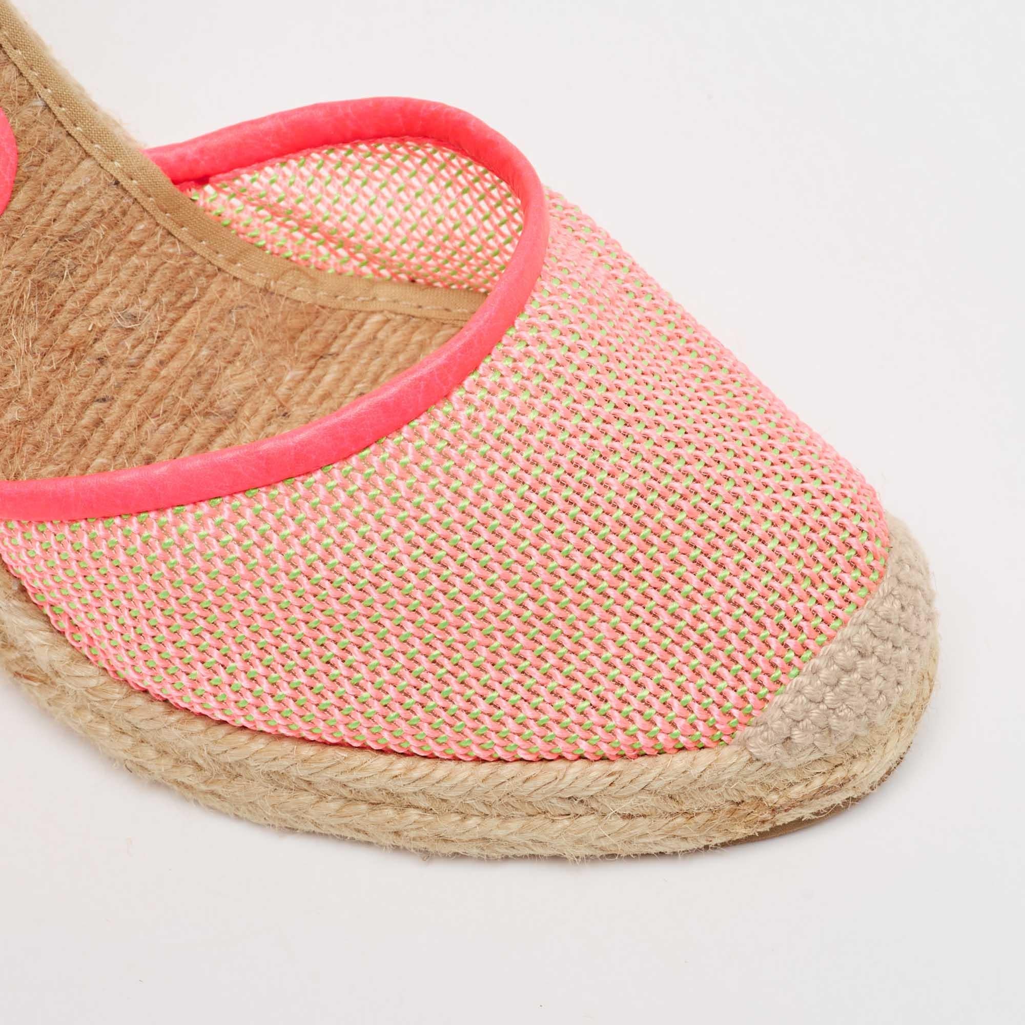 Stella McCartney - Sandales espadrilles compensées à lanières à la cheville en maille tissée, taille 38 en vente 2
