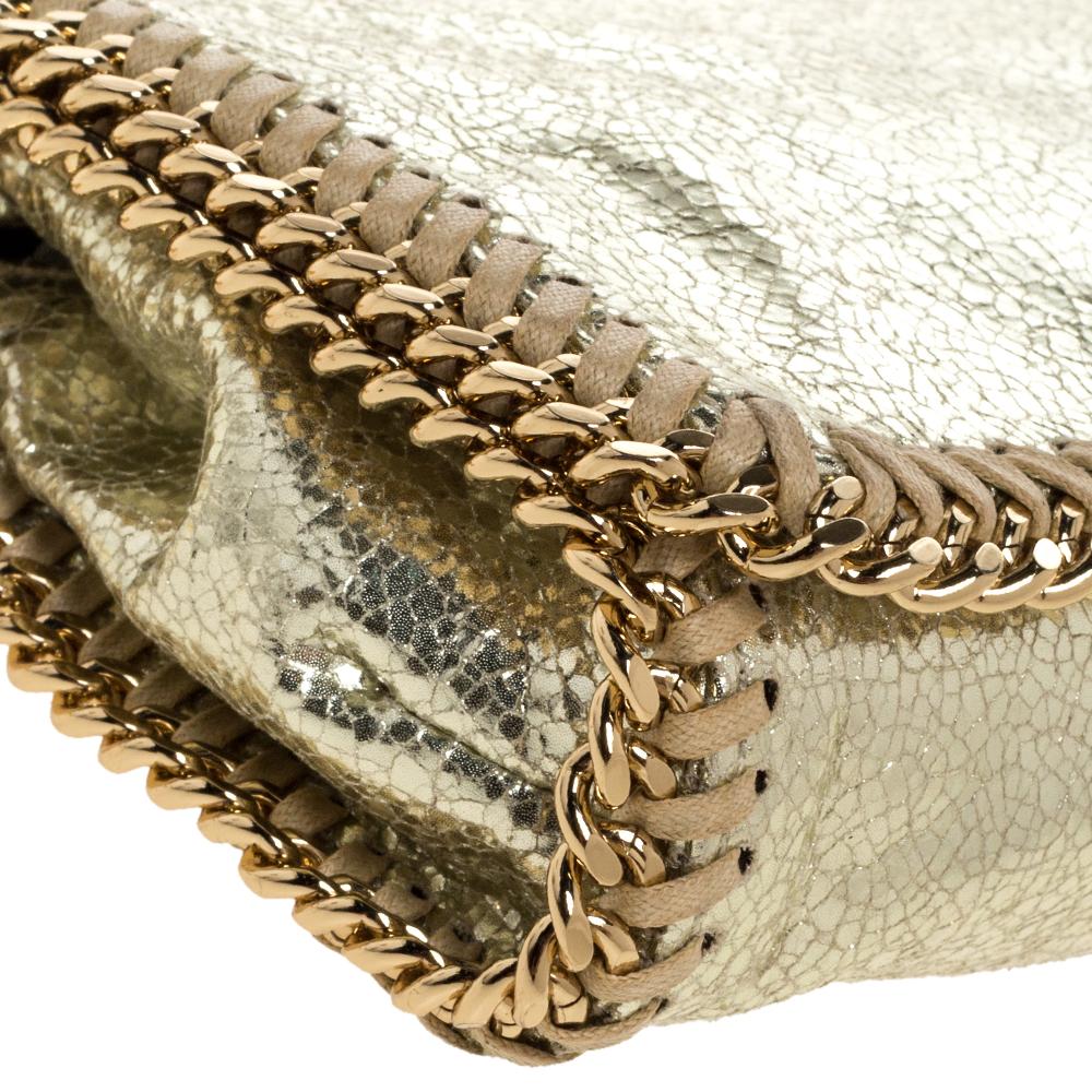 Stella McCartney Metallic Gold Faux Leather Falabella Flap Crossbody Bag In Good Condition In Dubai, Al Qouz 2