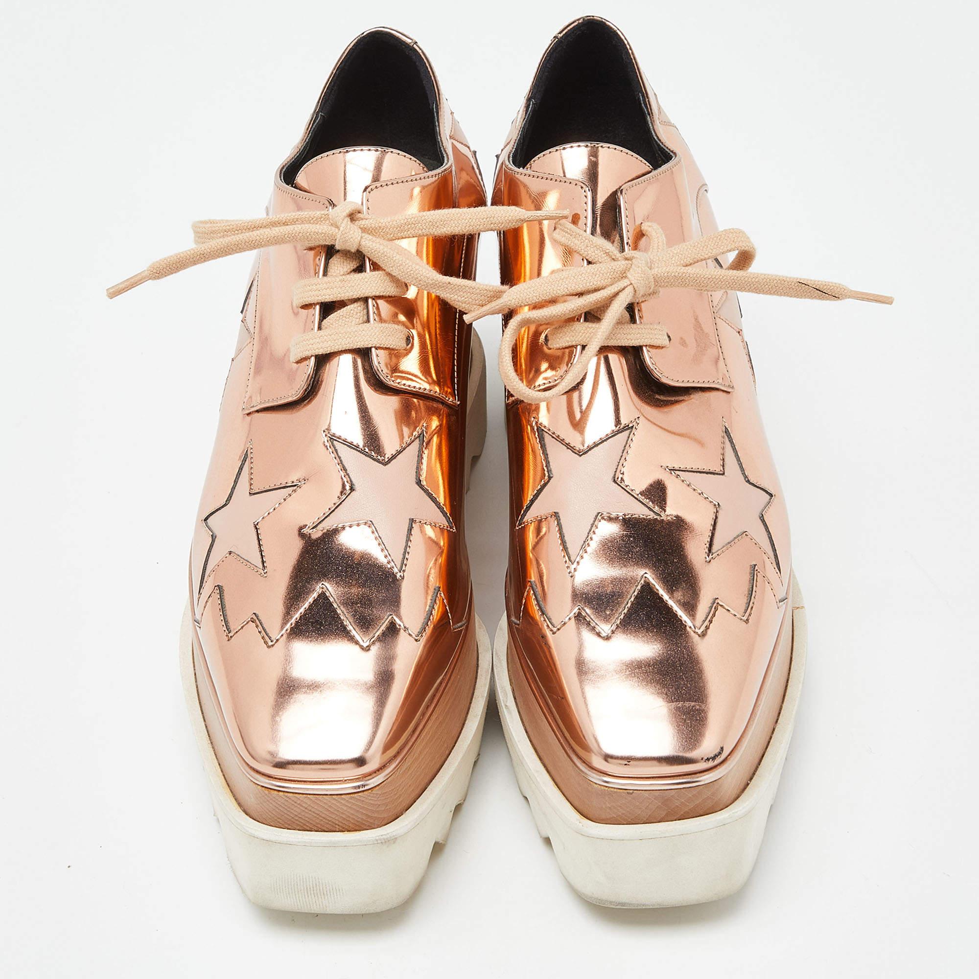 Stella McCartney exudes her high style and unique fashion taste with these Elyse shoes. They are brimming with exquisite details like the laces on the vamps and the thick platforms. Grab this pair today and let it help you express your fabulous