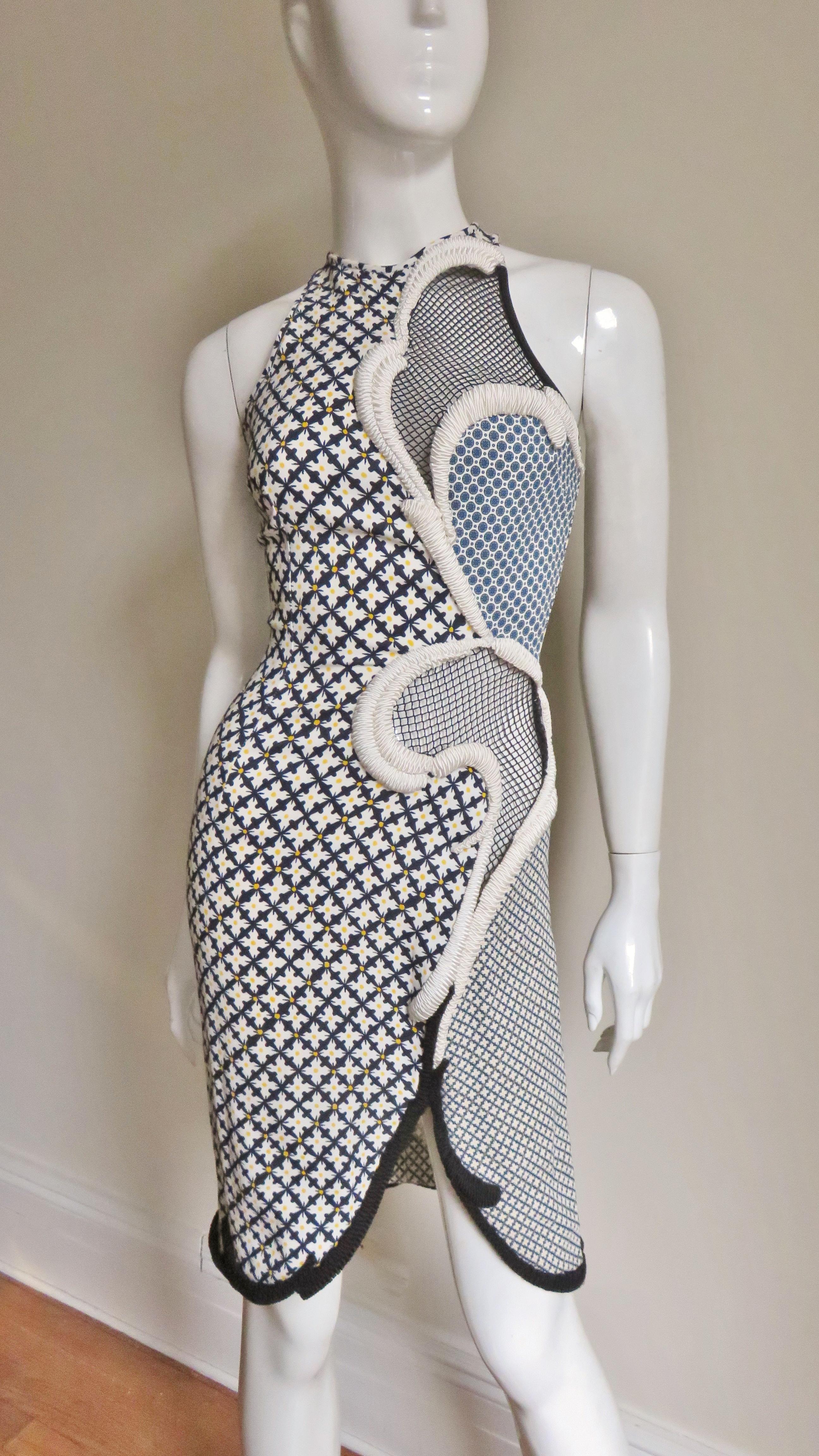 Stella McCartney Neues Kleid mit gemischten Mustern für die Anzeigenkampagne 6