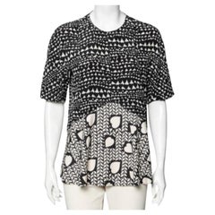 Stella McCartney Top de volantes de seda con estampado monocromo de corazones M
