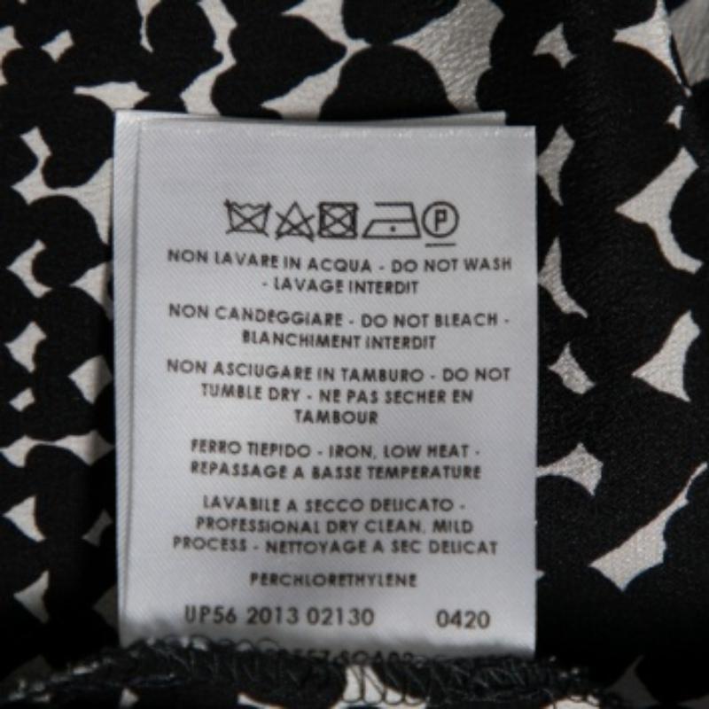 Stella McCartney Monochrome Heart Printed Silk Pants M For Sale 3