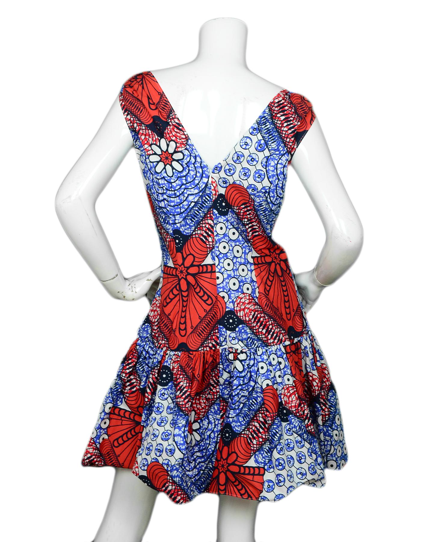 Stella McCartney Multi-Color Pattern V-Neck Pattern Sleeveless Dress sz IT42 In Excellent Condition In New York, NY