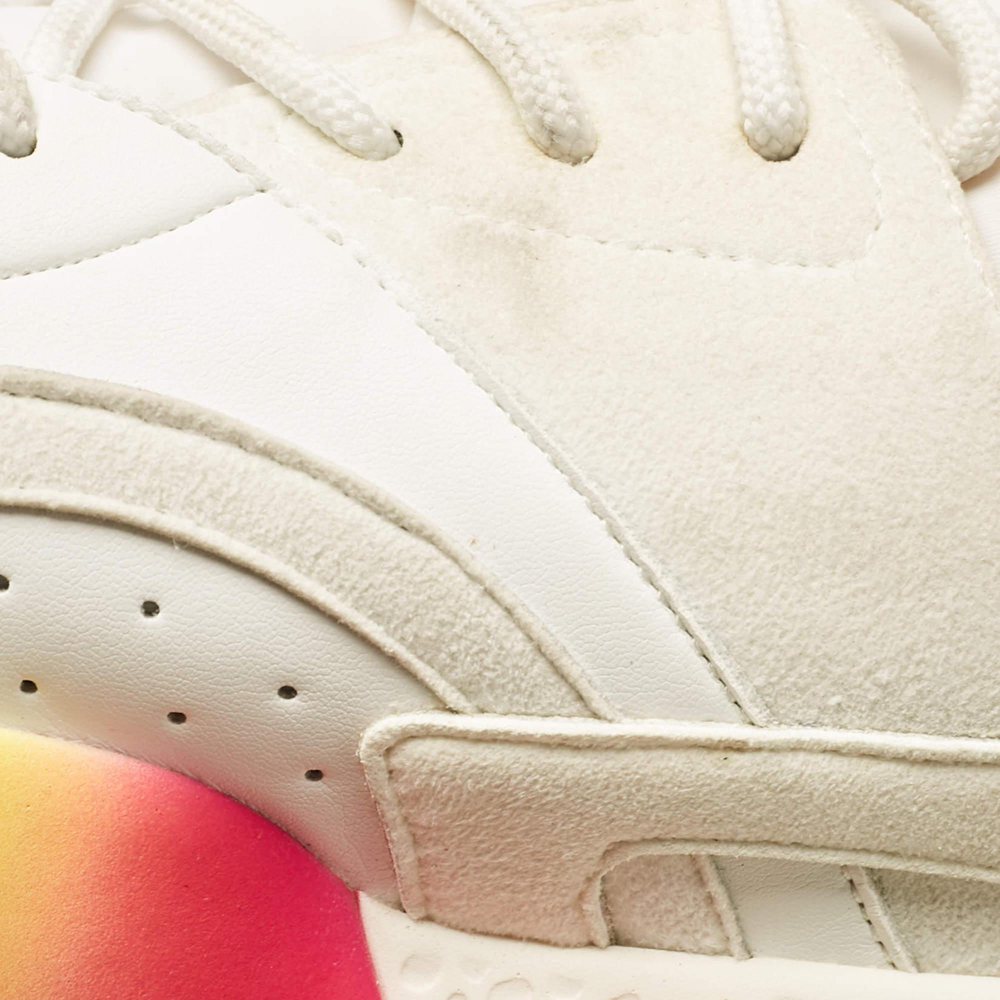 Stella McCartney Baskets Eclypse multicolores en faux cuir à lacets, taille 38 Bon état - En vente à Dubai, Al Qouz 2