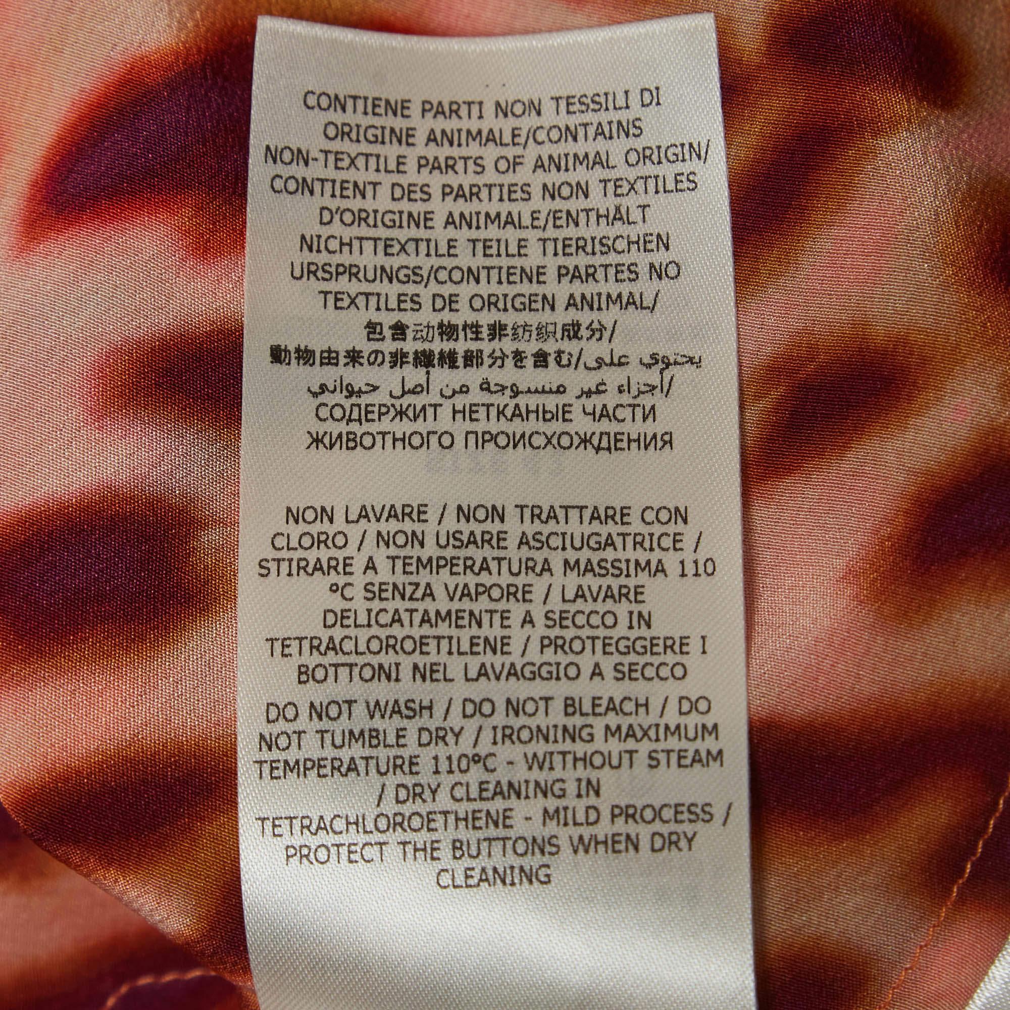 Stella McCartney Camicetta con bottoni in seta con stampa multicolore M. in vendita 1