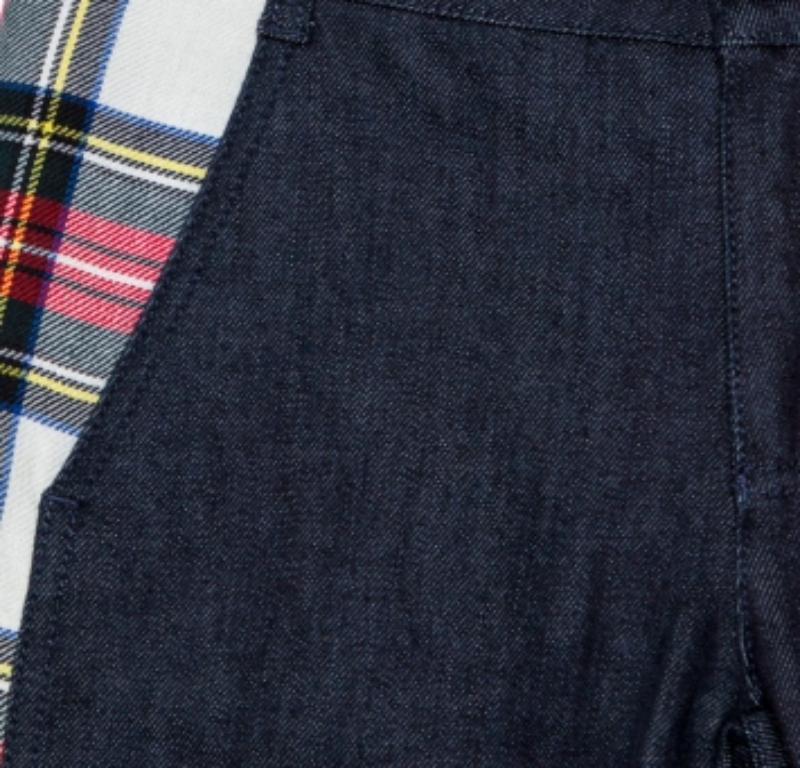 Jean Stella McCartney bleu marine à bordure à carreaux S Bon état - En vente à Dubai, Al Qouz 2