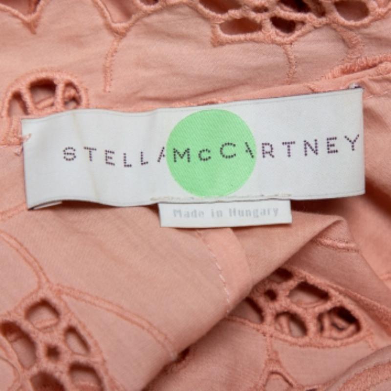 Stella McCartney Pink Eyelet Lace Back Button Detail Top S In Good Condition For Sale In Dubai, Al Qouz 2