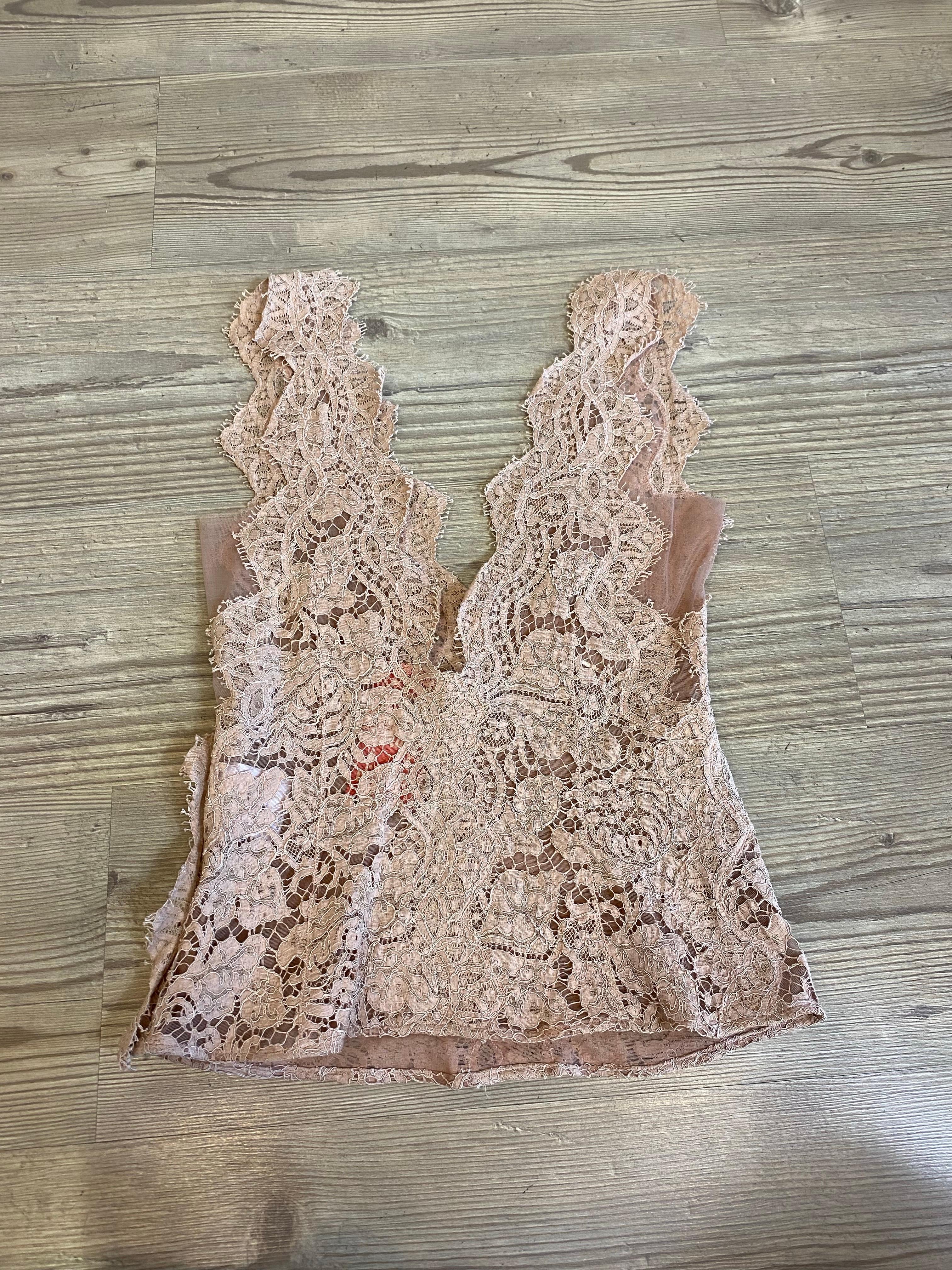 Stella McCartney pink lace Top In Good Condition For Sale In Carnate, IT