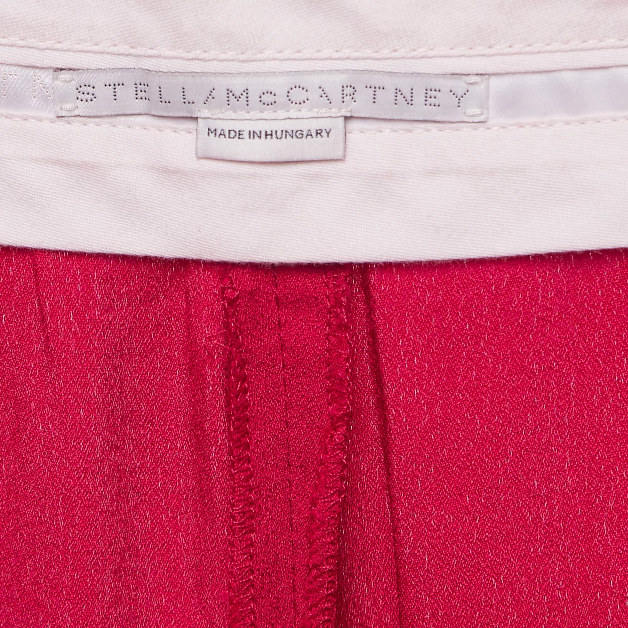 Pantalon Stella McCartney rose à pompons S Bon état - En vente à Dubai, Al Qouz 2