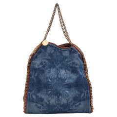 Stella McCartney Falabella Tote Bag aus blauem Denim, bedruckt, groß