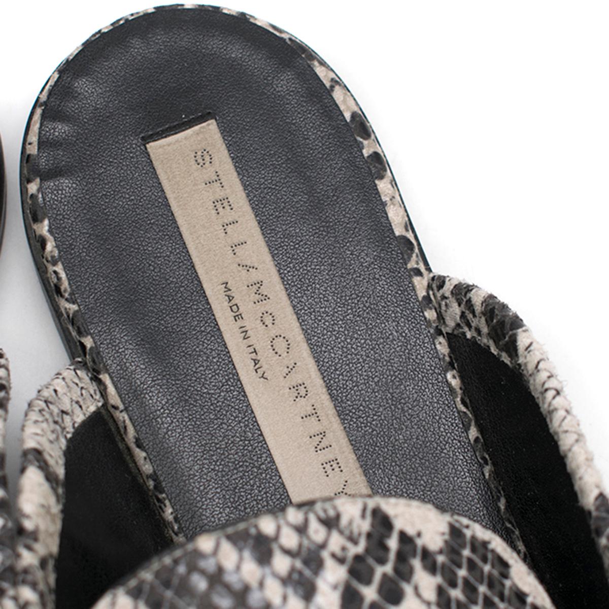 Stella McCartney Python-Effect Faux-Leather Backless Loafers - Size EU 41 In Excellent Condition For Sale In London, GB