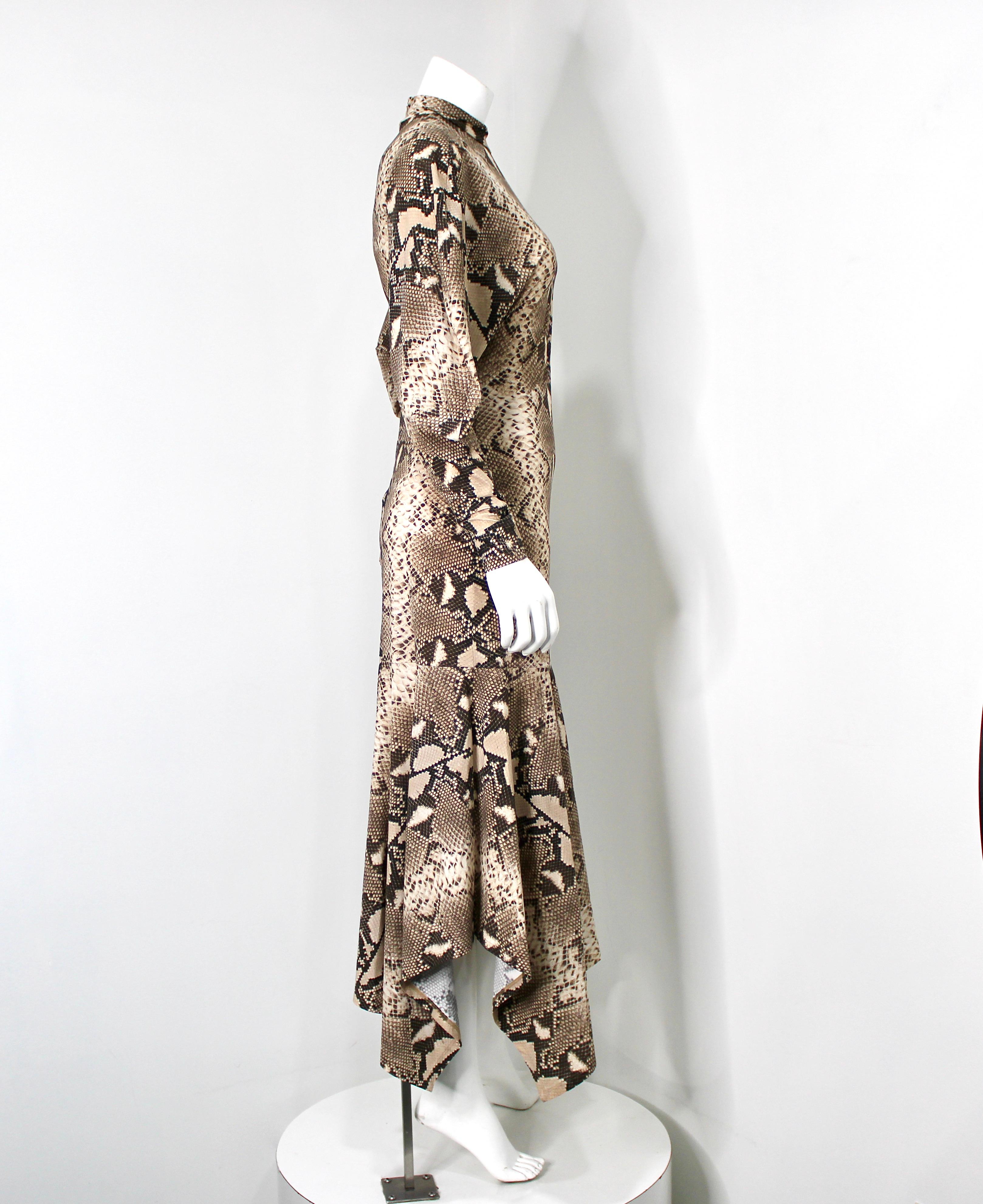 Stella McCartney Python-Print Asymmetrisches Midikleid im Angebot 4