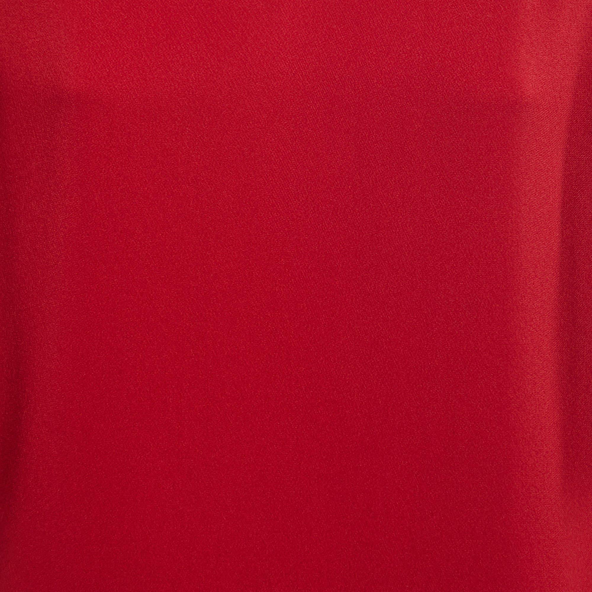 Stella McCartney Rotes gerafftes Etuikleid aus Krepp mit gerafften Schultern S im Zustand „Gut“ im Angebot in Dubai, Al Qouz 2