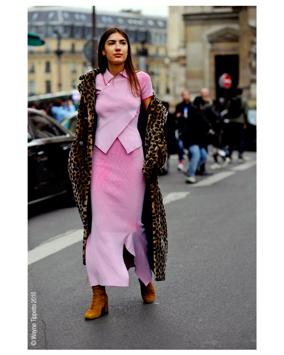Stella McCartney S/S 2016 pink red rubbed button up polo top and skirt ensemble For Sale 6