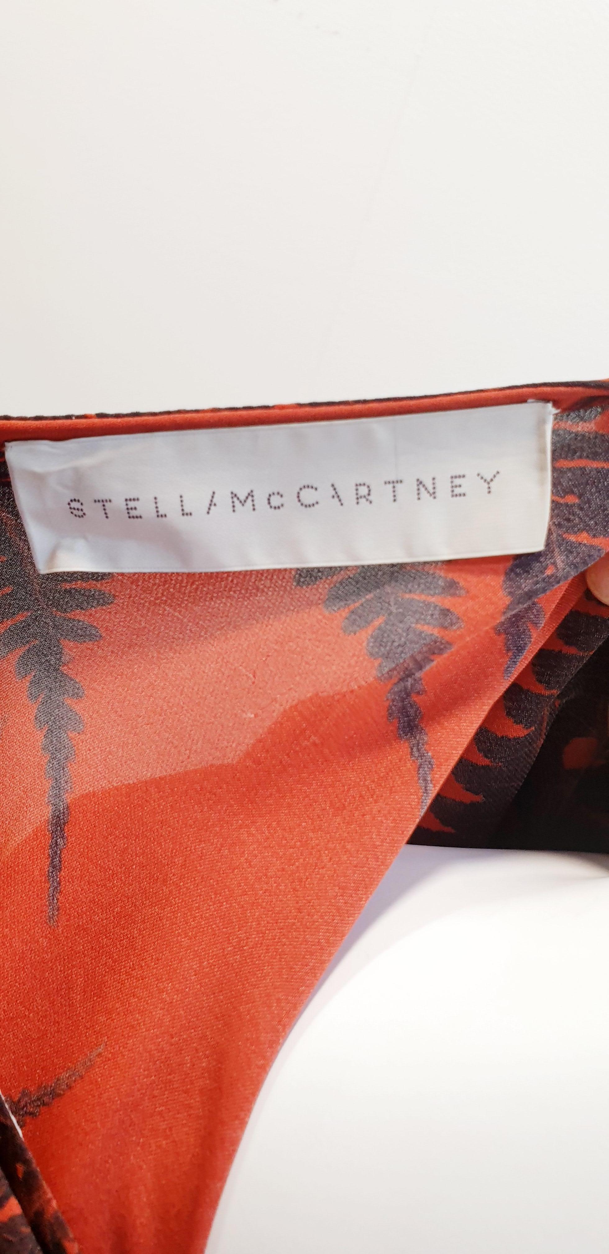 Stella McCartney silk tropical plant cocktail dress in Orange and marron colours In Excellent Condition For Sale In  Bilbao, ES