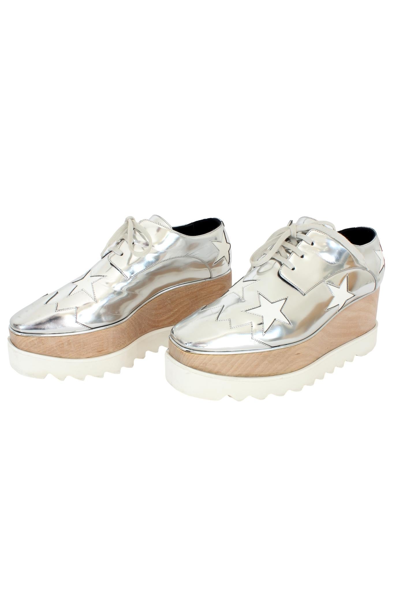 Stella McCartney Silver Leather Star Elyse Shoes 2020s In Good Condition For Sale In Brindisi, Bt