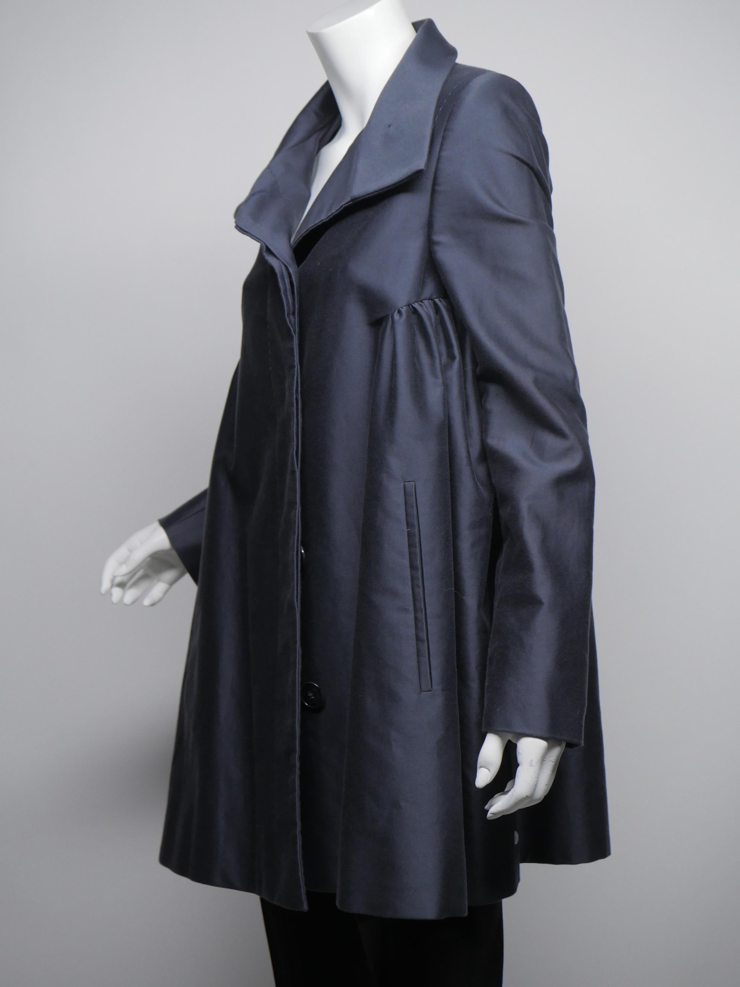 Stella McCartney size 42 Blue Babydoll Trench Coat In Excellent Condition In Bridgehampton, NY