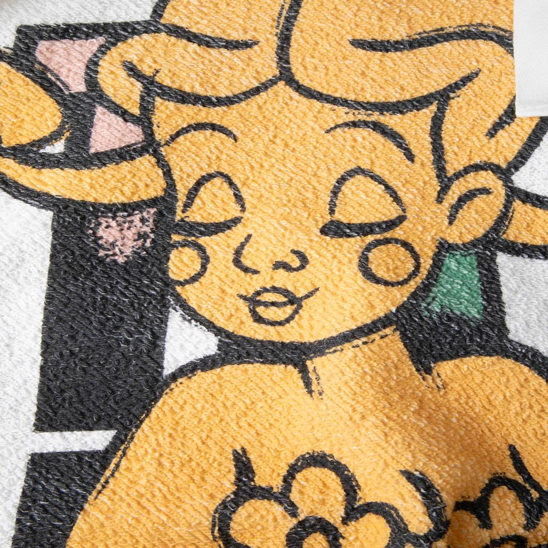 Stella McCartney Stella McCartney x Disney Printed Poncho Size M In New Condition In London, GB